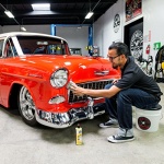 Chemical Guys WAC_201_16 Butter Wet Wax, Deep Wet Shine for Cars, Trucks, SUVs, RVs & More, 16 fl oz, Banana Scent - Image 3