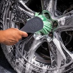 Wheelie All Exterior Surface And Wheel Brush - Image 3