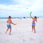 Funsparks Jazzminton Paddle Ball Game with Carry Bag - Indoor Outdoor Toy - Play at The Beach, Lawn or Backyard - 2 Wooden Racquets - 4 Shuttlecocks - 1 Ball - Image 4